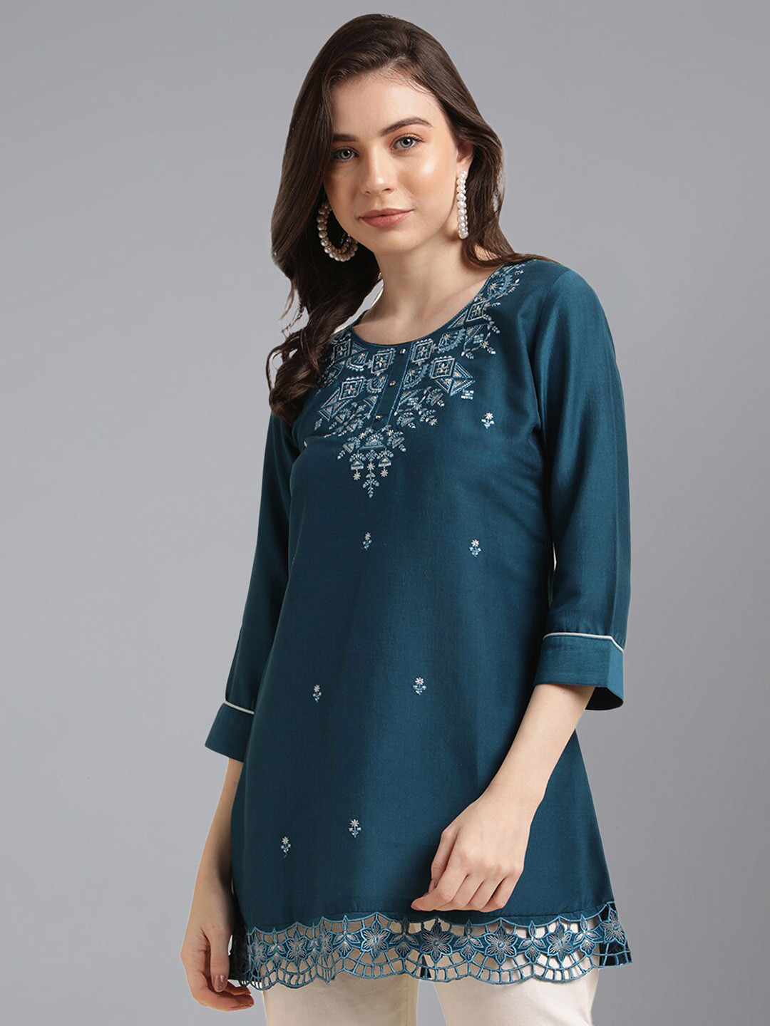 

KALINI Embroidered Straight Kurtis, Teal