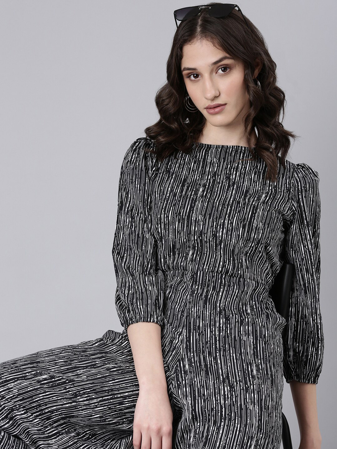 

SHOWOFF Printed Puff Sleeves Cotton Basic Jumpsuit, Black