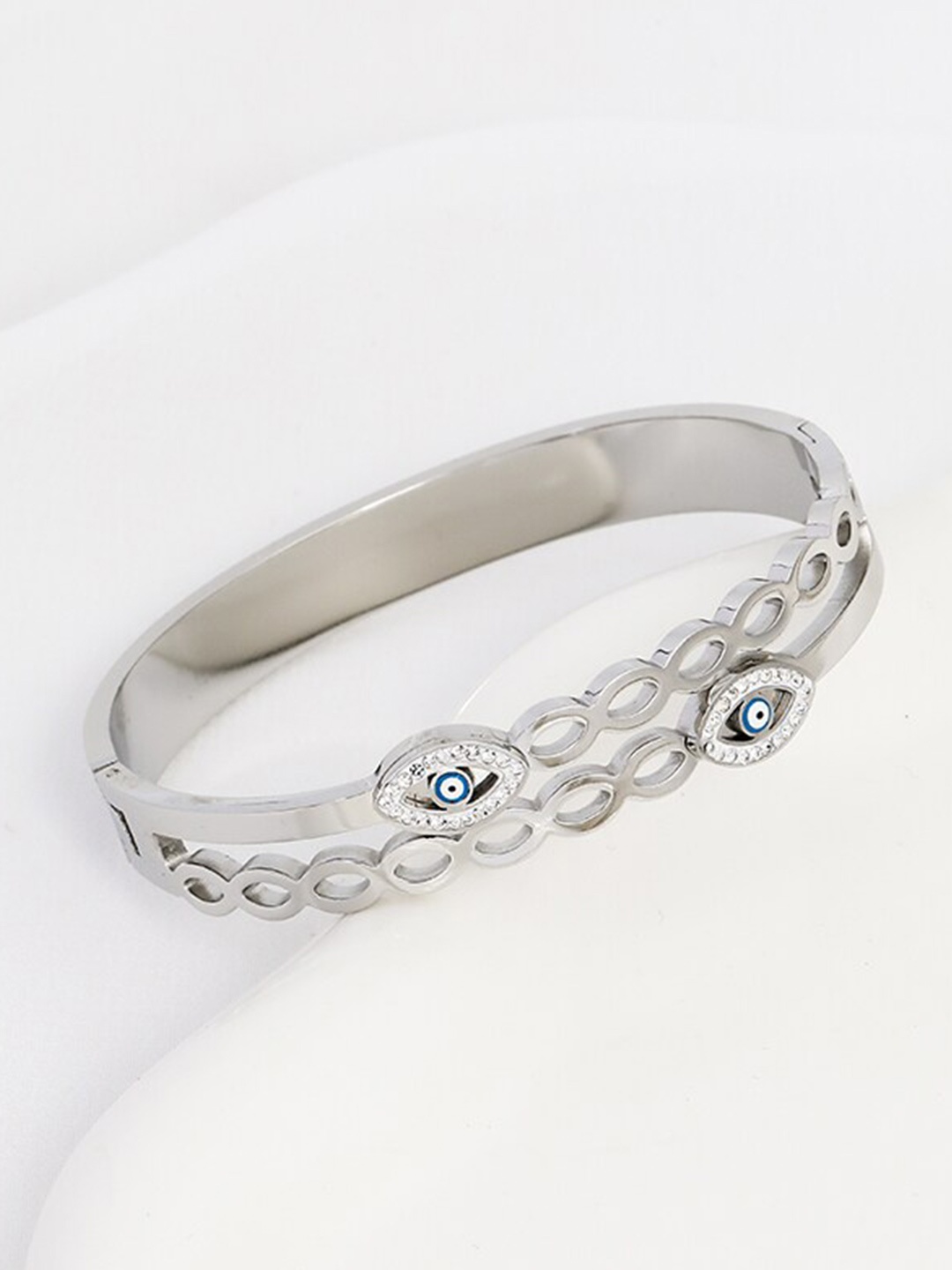 

VIEN Silver-Toned & White Cubic Zirconia Enamelled Silver-Plated Kada Bracelet