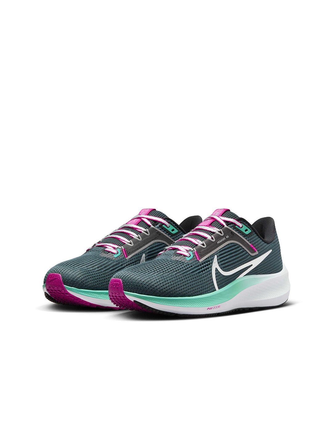 

Nike Women Zoom Pegasus 40 Textured Road Running Sports Shoes, Green