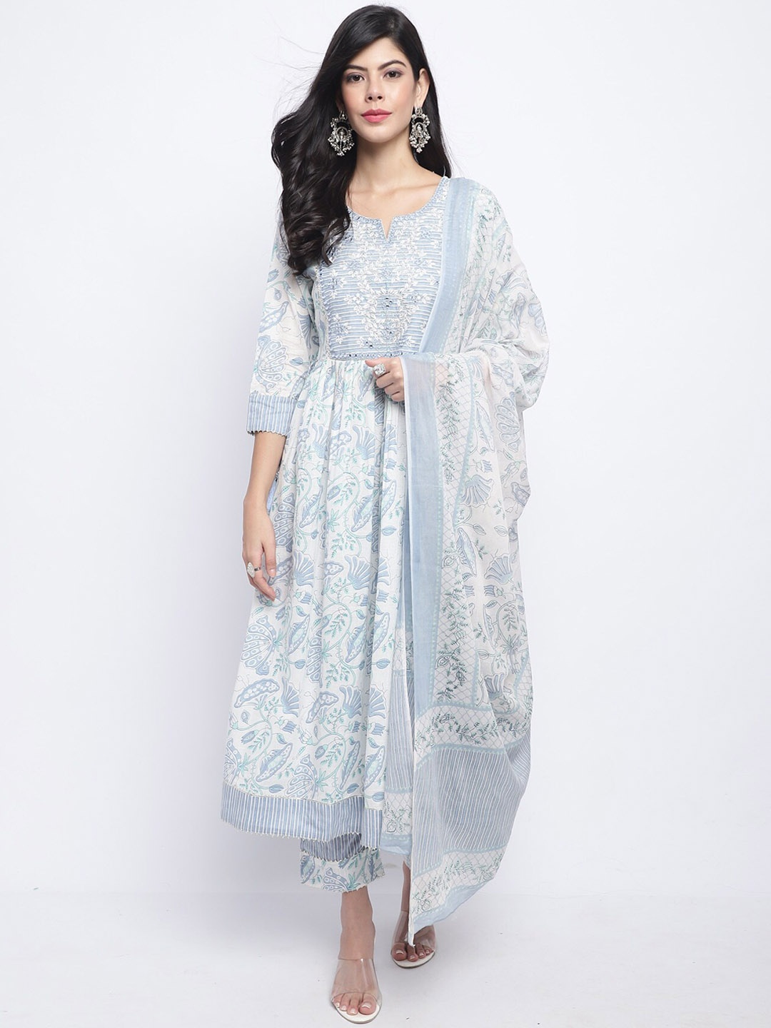 

Rajnandini Women White Floral Embroidered Regular Phulkari Pure Cotton Kurti with Trousers & With Dupatta