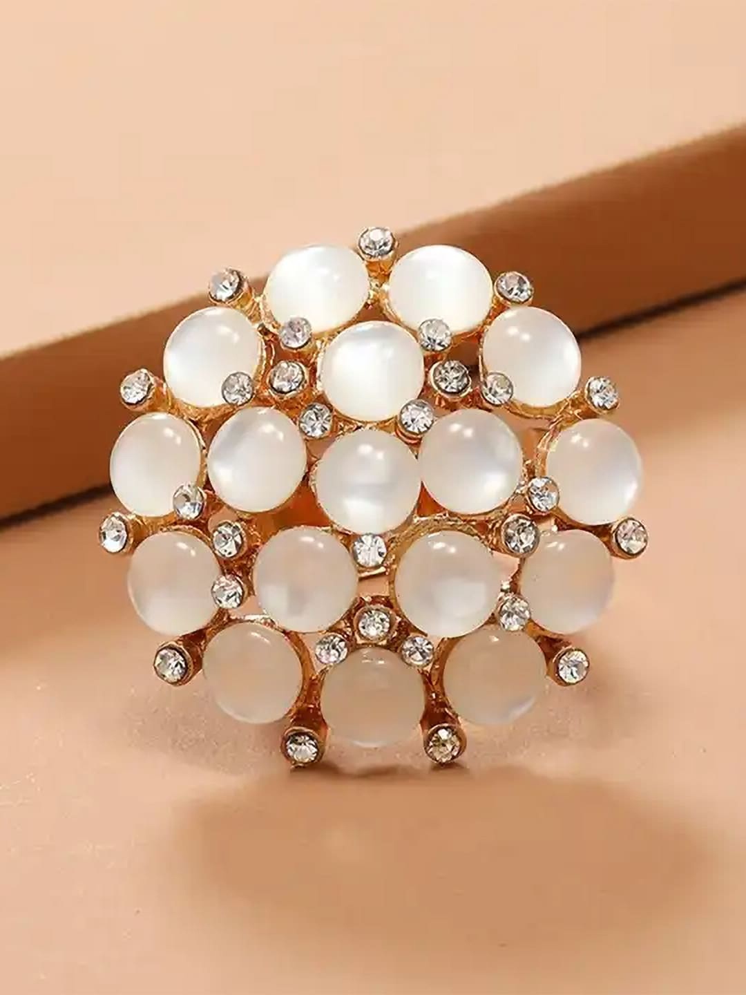 

PRIVIU Gold-Plated Rhinestone-Studded Adjustable Finger Ring