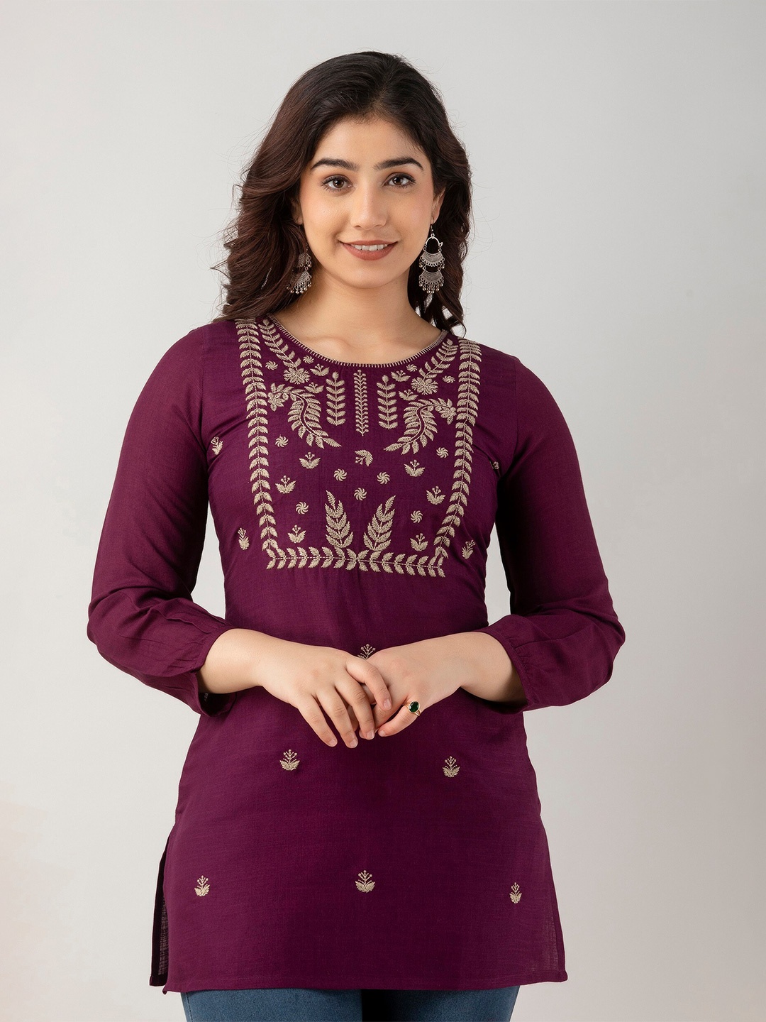 

Charu Floral Embroidered Round Neck Kurti, Violet