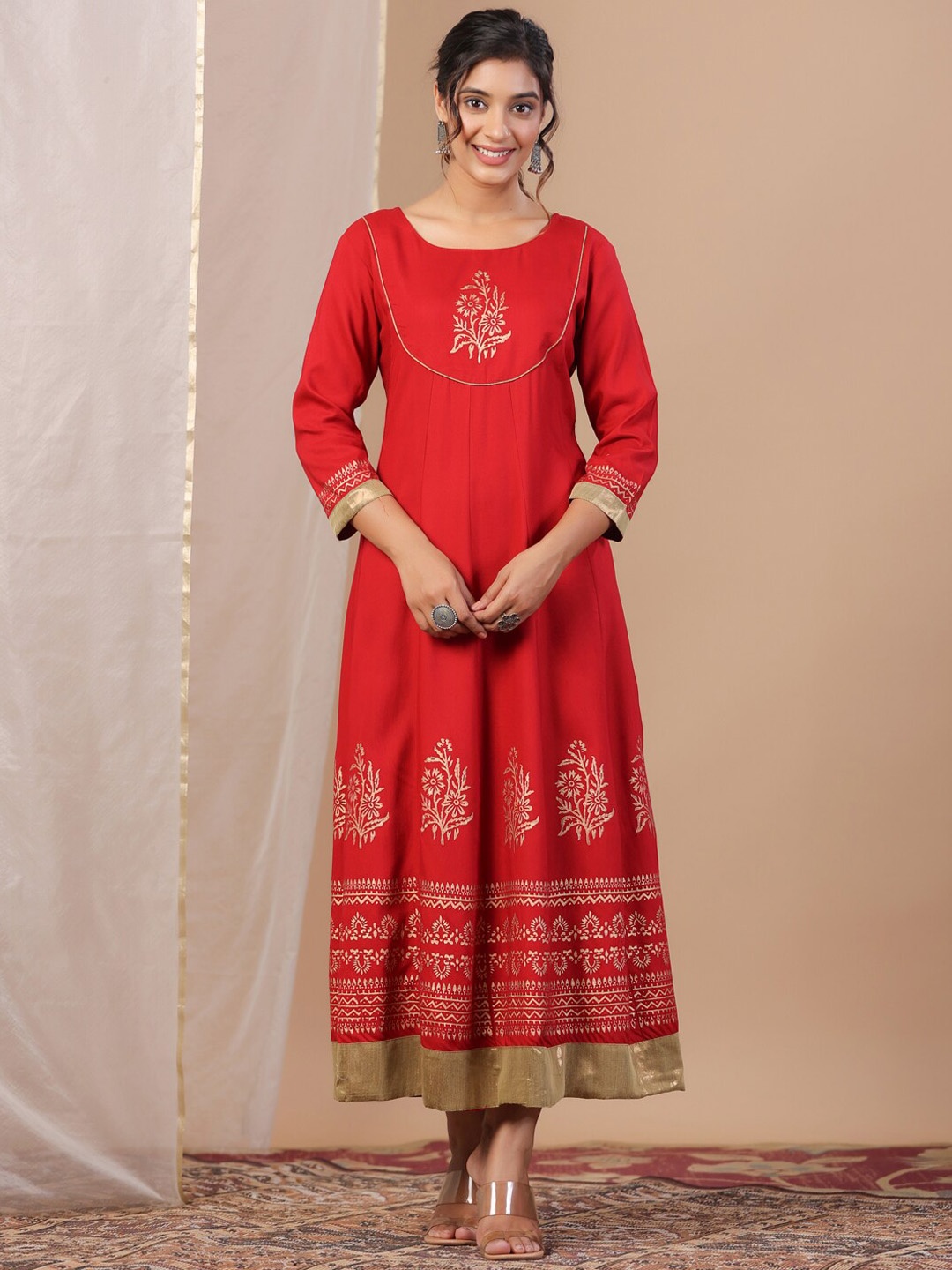 

Sangria Ethnic Motifs Embroidered A-Line Ethnic Dress, Red