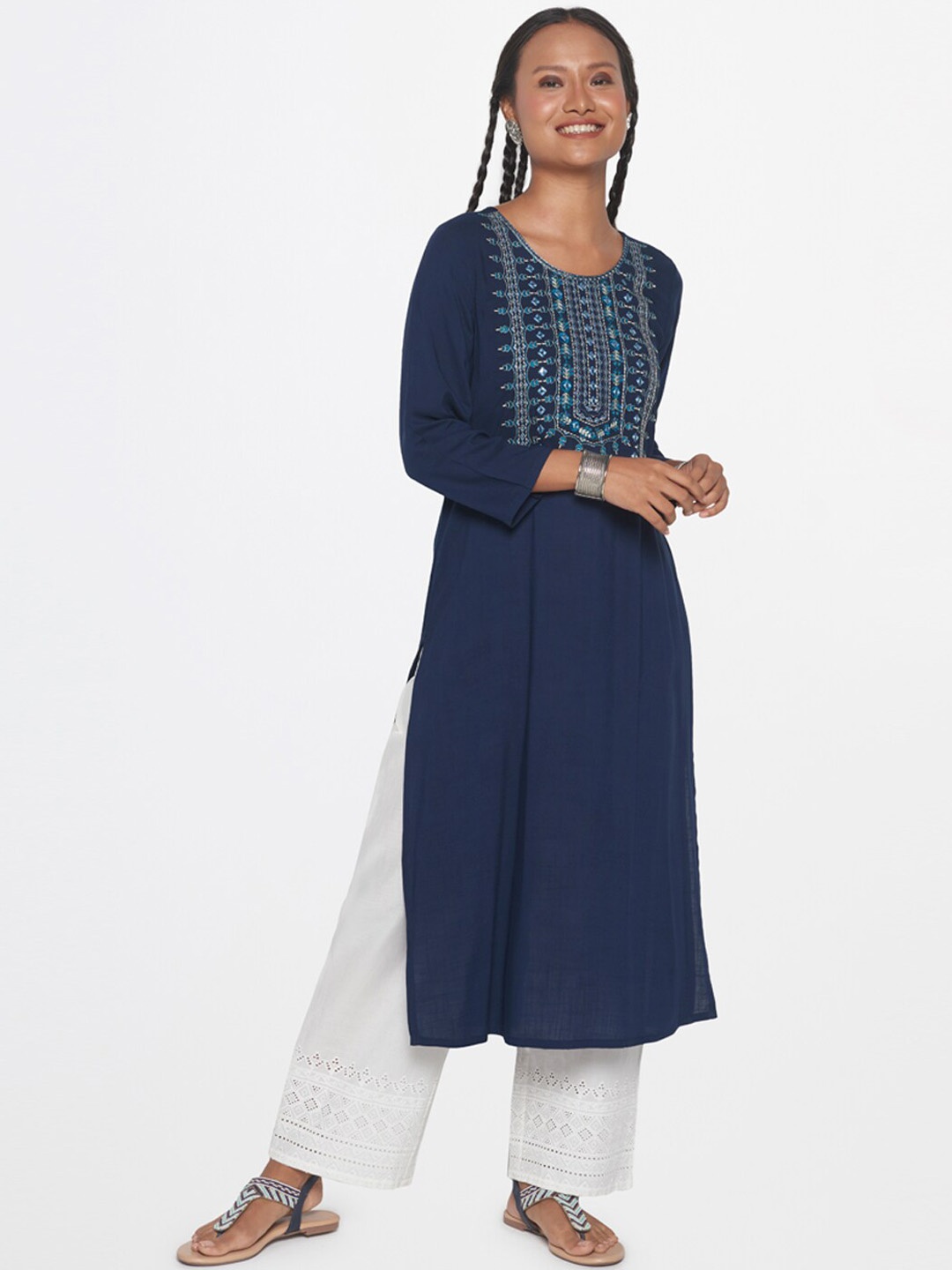 

Global Desi Floral Embroidered Anarkali Kurta, Navy blue