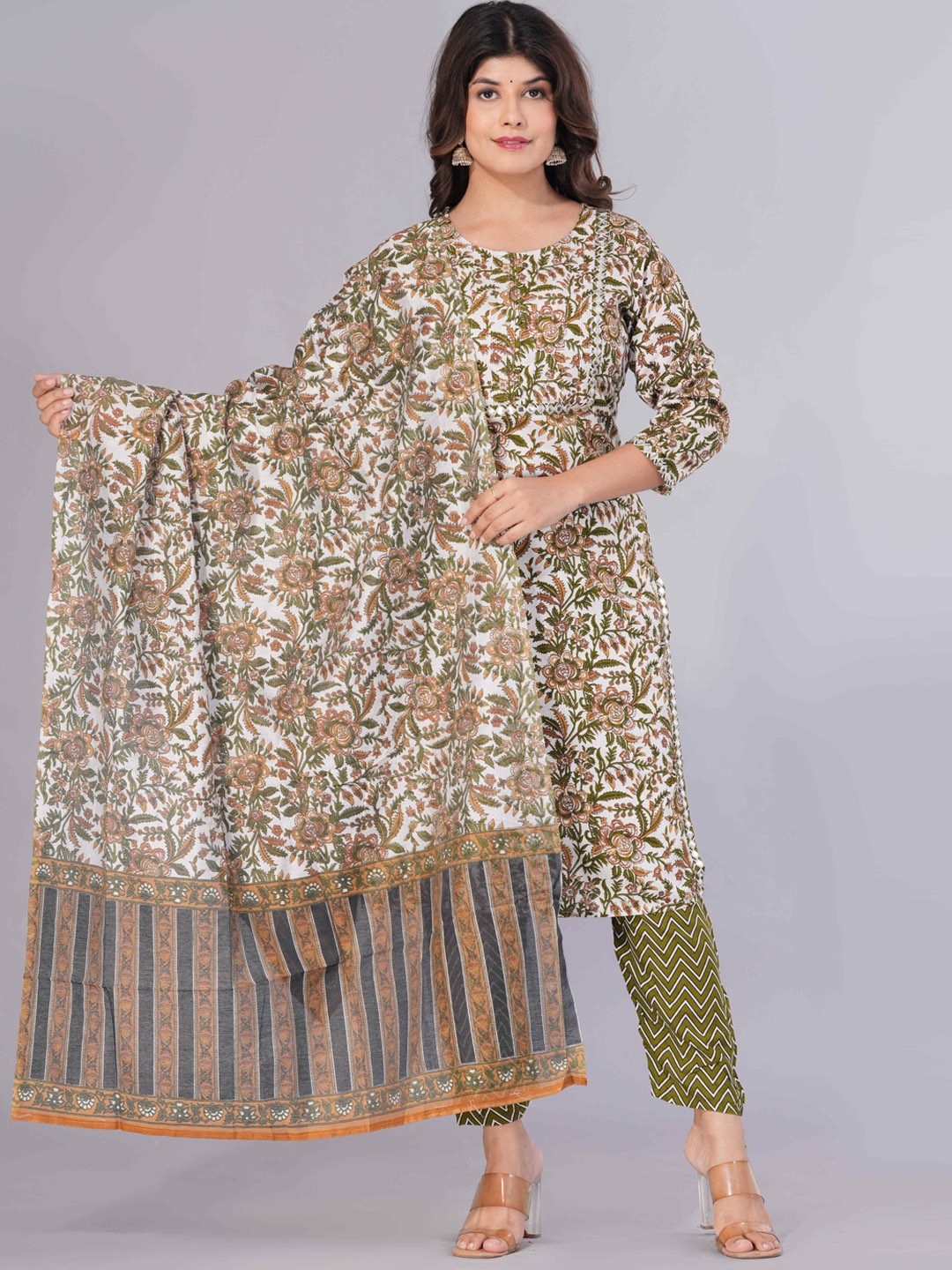 

Sanganeri Kurti Ethnic Motifs Printed Regular Pure Cotton Kurta With Trousers & Dupatta, Green