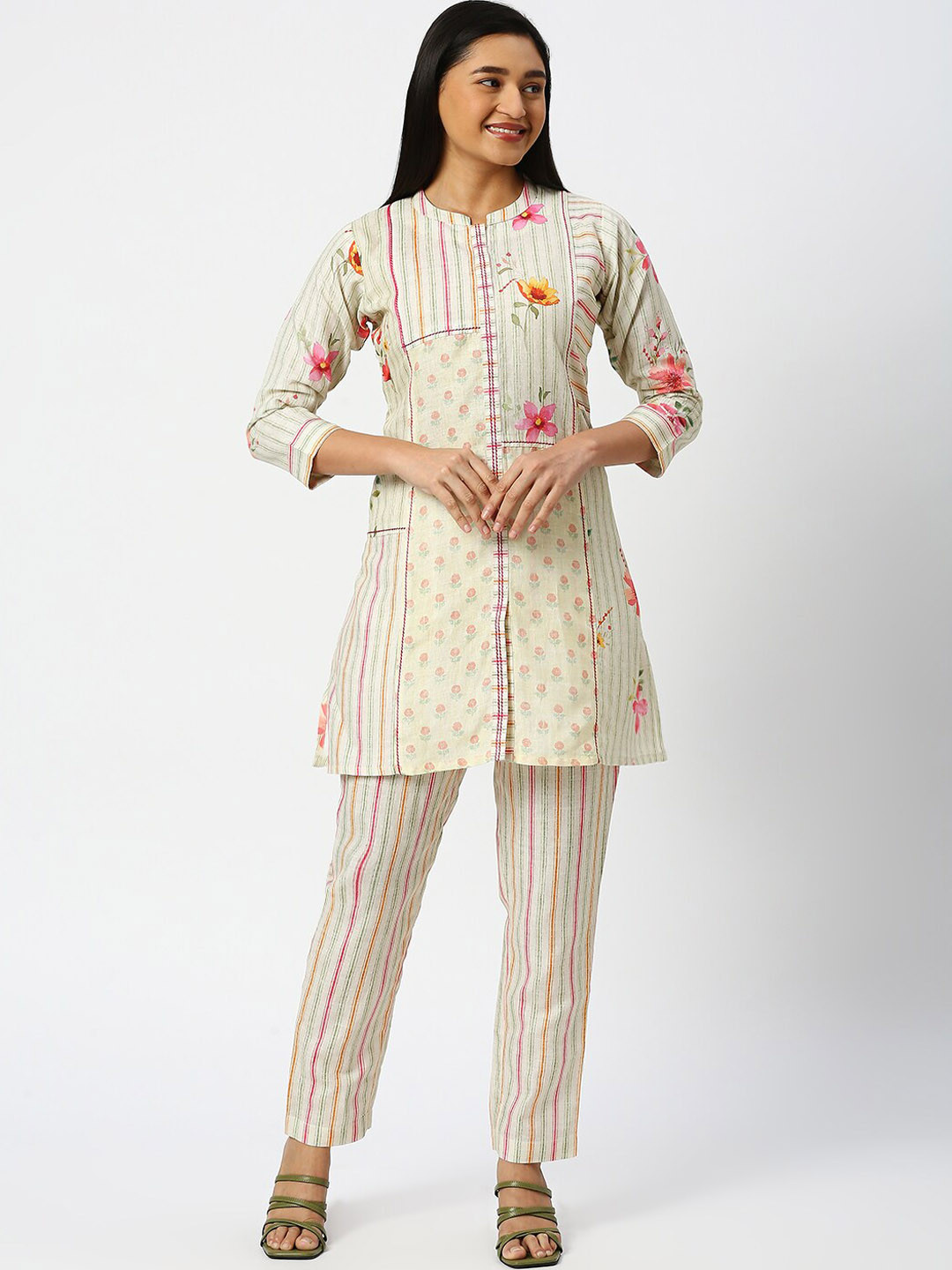 

DRESSLINE Floral Printed Mandarin Collar Linen Tunic With Trousers, Cream