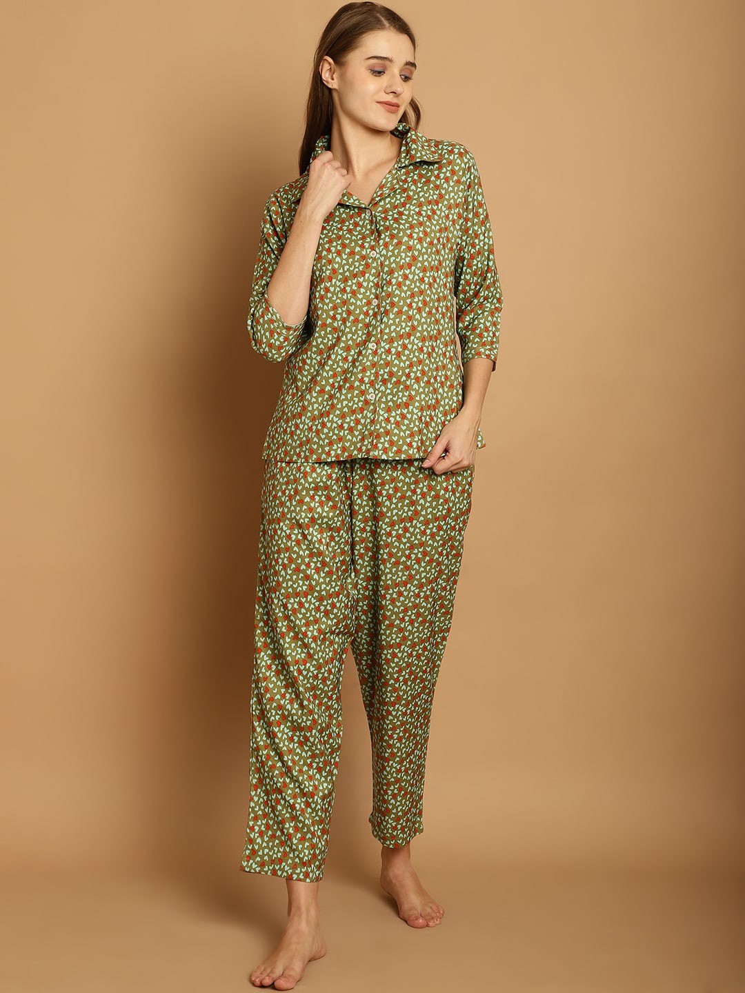 

Shararat Conversational Printed Crepe Night Suit, Green