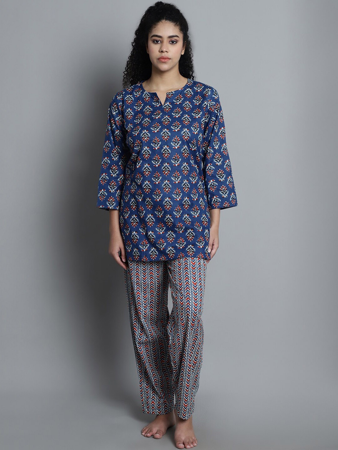 

Shararat Ethnic Motifs Printed Pure Cotton Night Suit, Blue