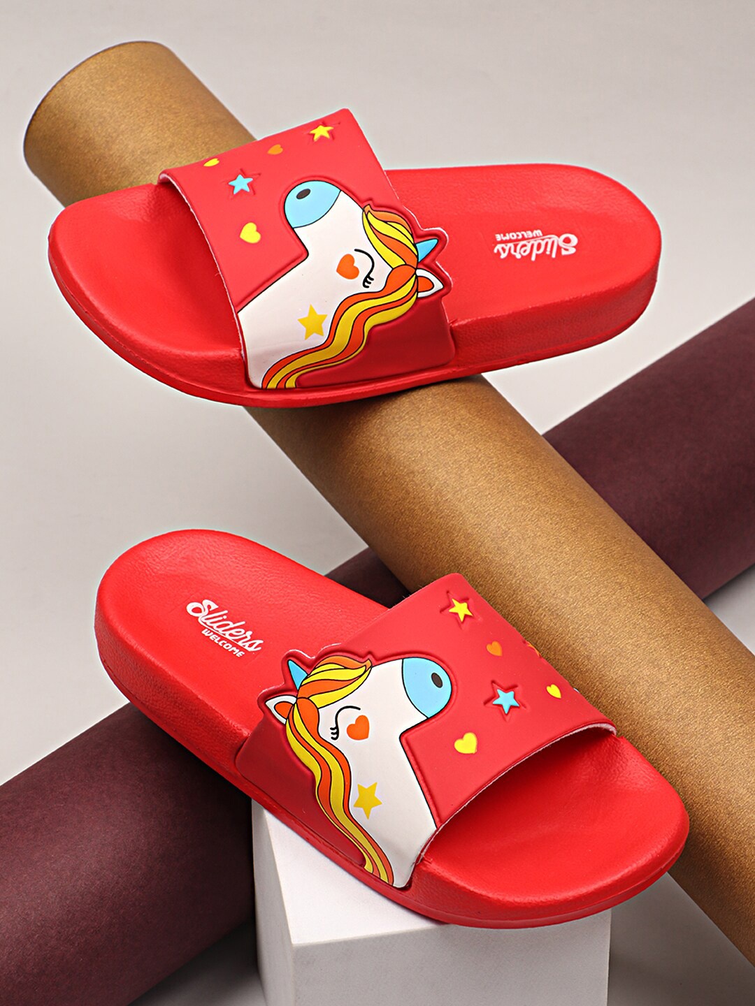 

WELCOME Kids Red & White Unicorn Printed Sliders
