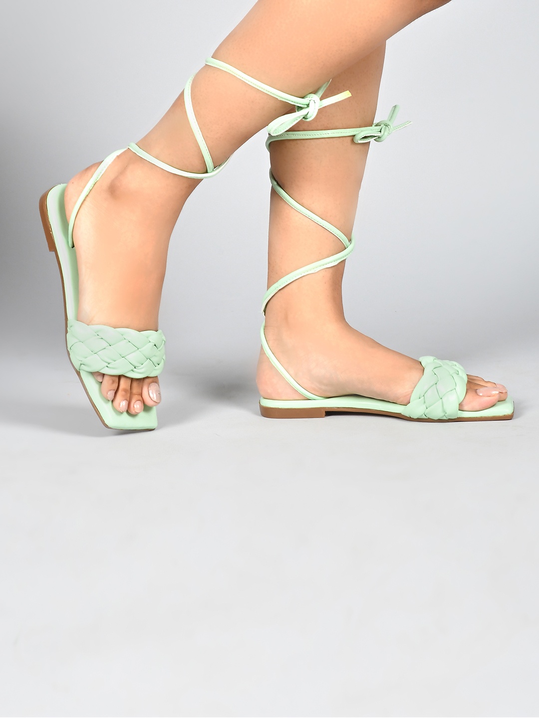 

JM Looks Textured Lace-Ups Gladiators, Green