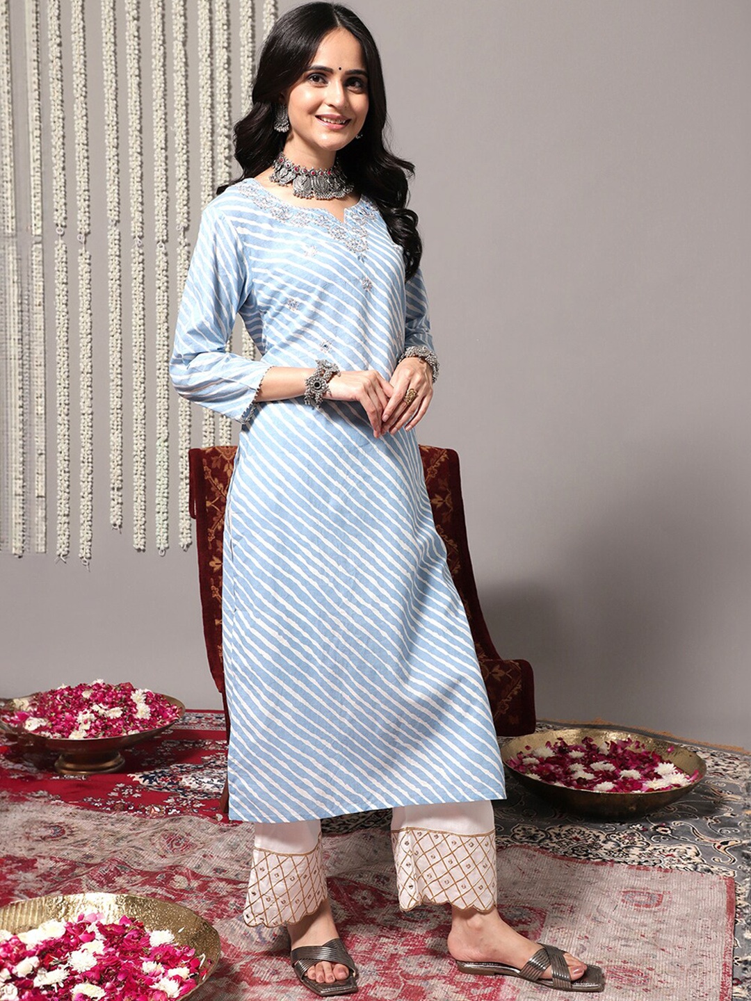 

Varanga Striped Mirror Work Cotton Kurta, Blue