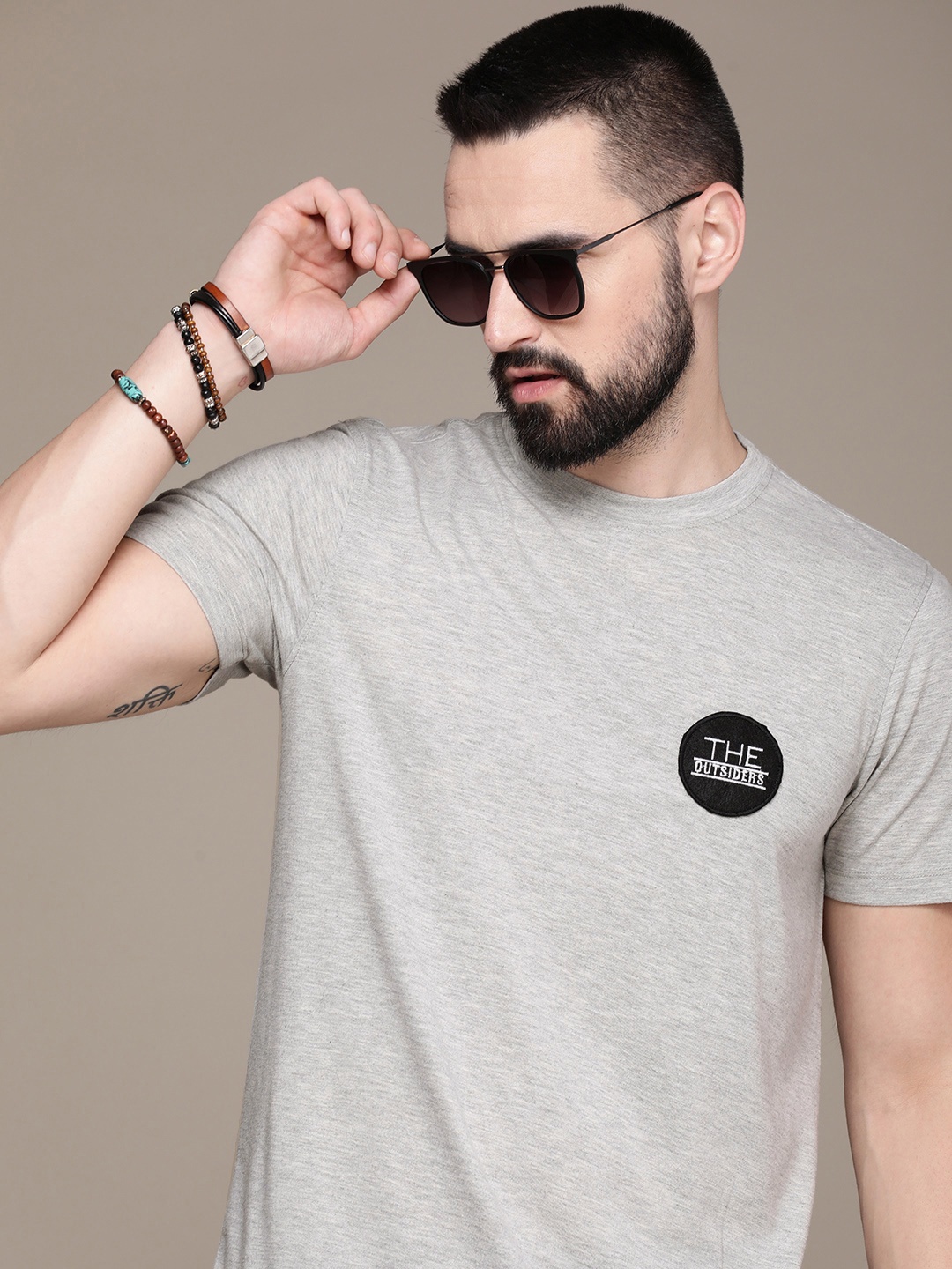 

The Roadster Life Co. Men Solid Minimal Embroidered T-shirt, Grey melange