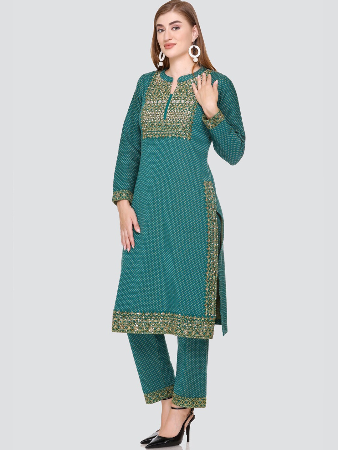 

Elthia Ethnic Motifs Yoke Design Kurta & Trousers With Dupatta, Sea green