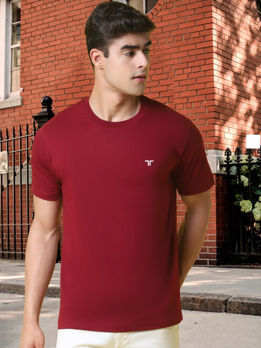

Tee Projekt Round Neck Cotton T-Shirt, Maroon