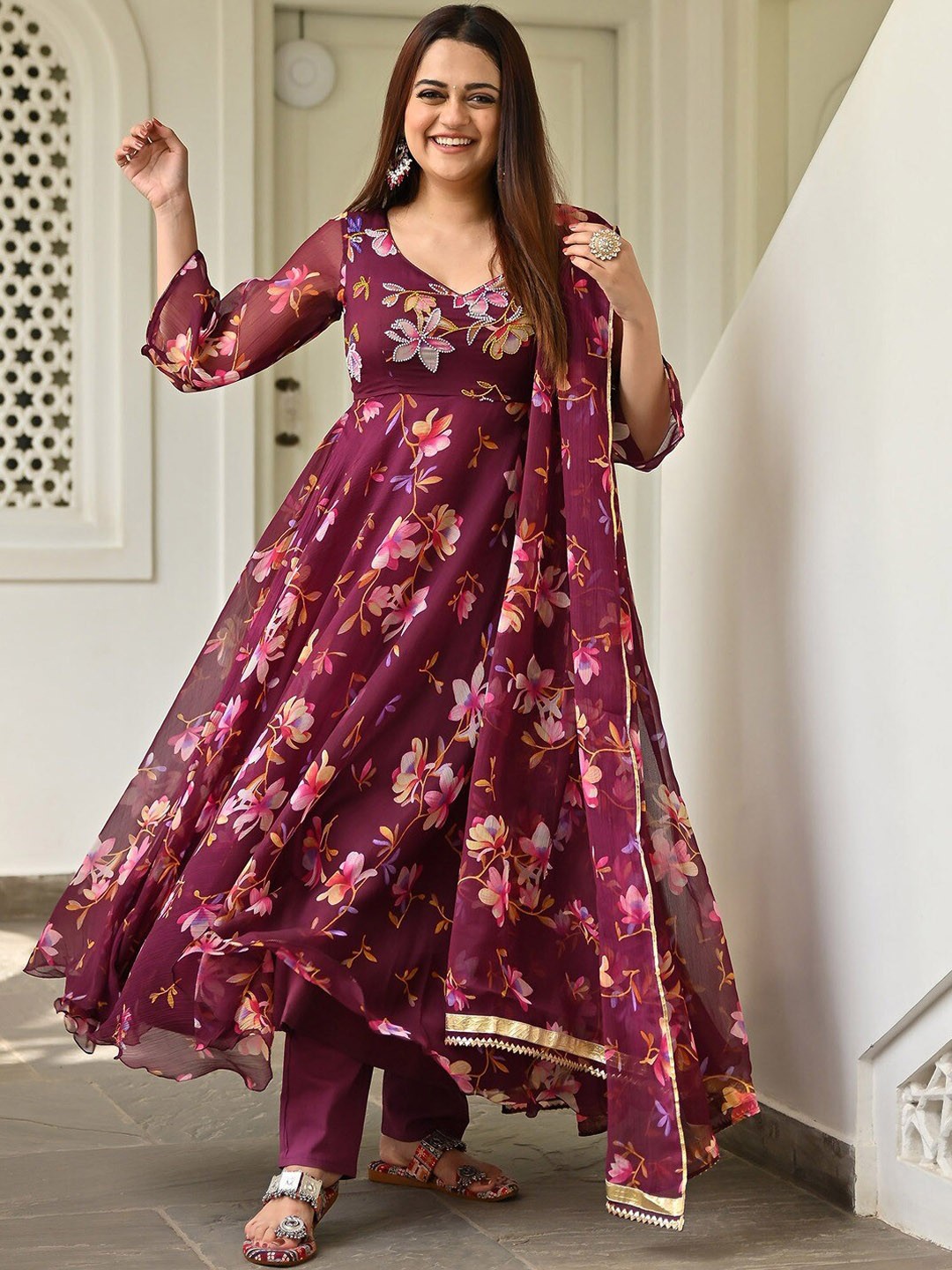 

Lavanya The Label Floral Printed Empire Kurta With Trousers & Dupatta, Maroon