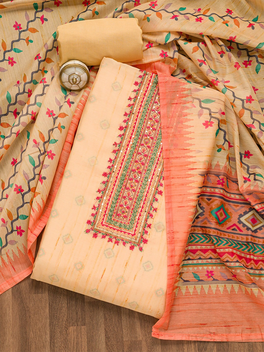 

Koskii Geometric Printed Chanderi Unstitched Dress Material, Peach