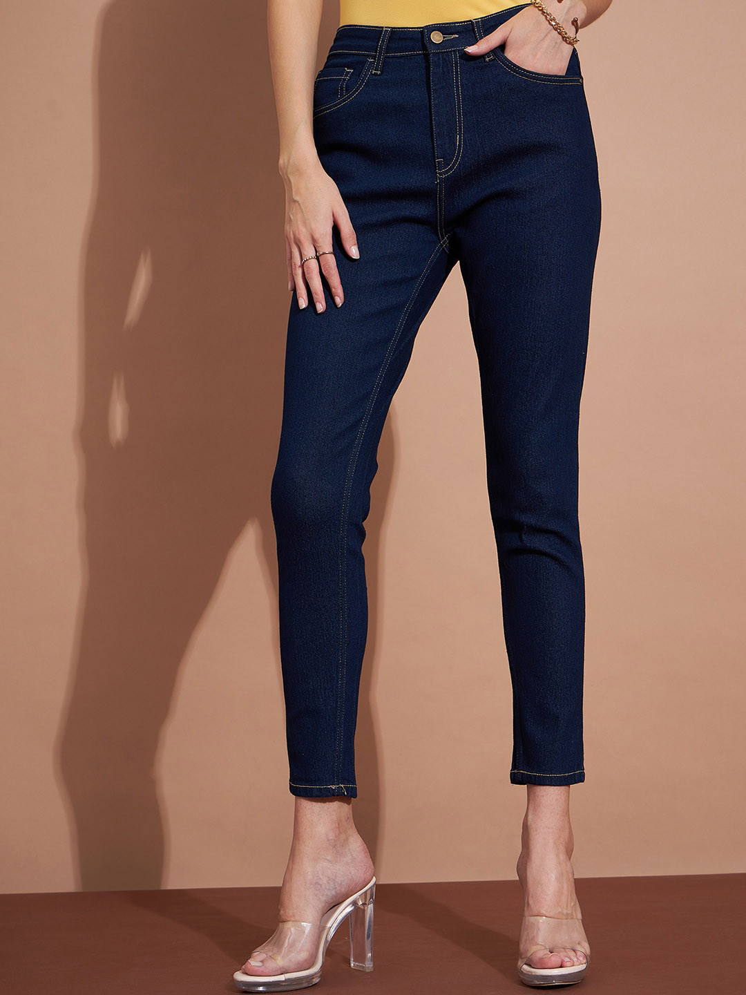 

DressBerry Women Skinny Fit Mid-Rise Stretchable Jeans, Blue