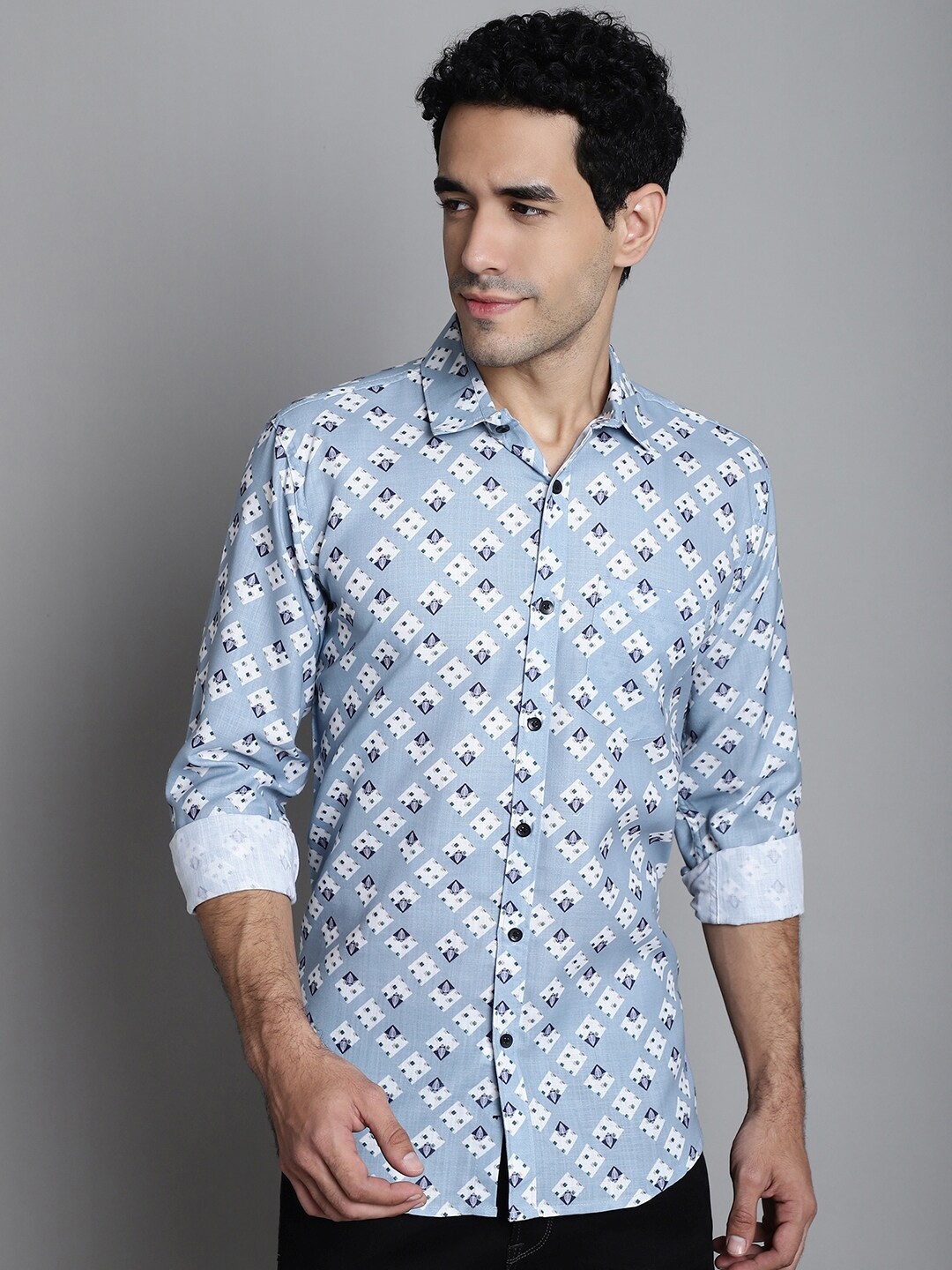 

HANUMNTRA Comfort Floral Printed Casual Shirt, Grey