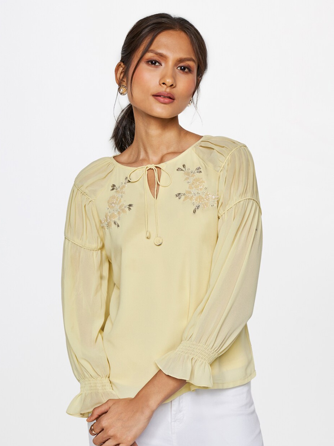 

AND Embellished Tie-Up Neck Smocked Puff Sleeves Top, Yellow