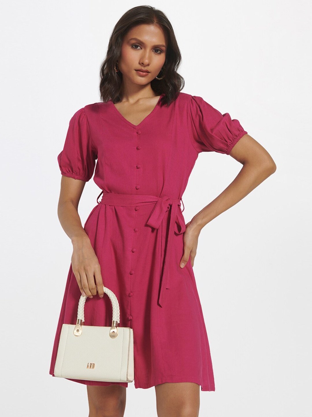 

AND Magenta Colourblocked Puff Sleeve Linen A-Line Dress