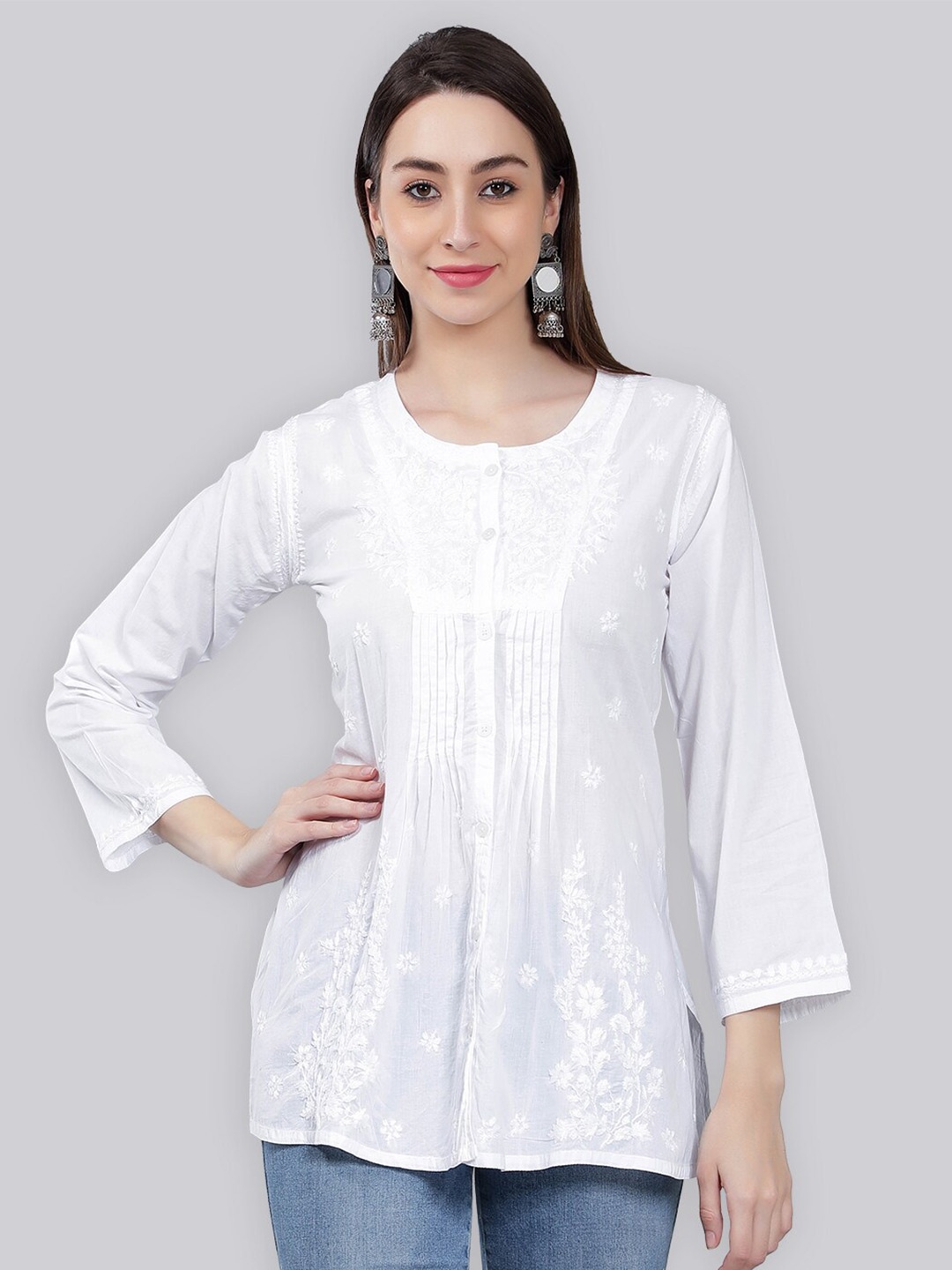 

Seva Chikan Ethnic Motifs Embroidered Chikankari Detail straight Kurti, White