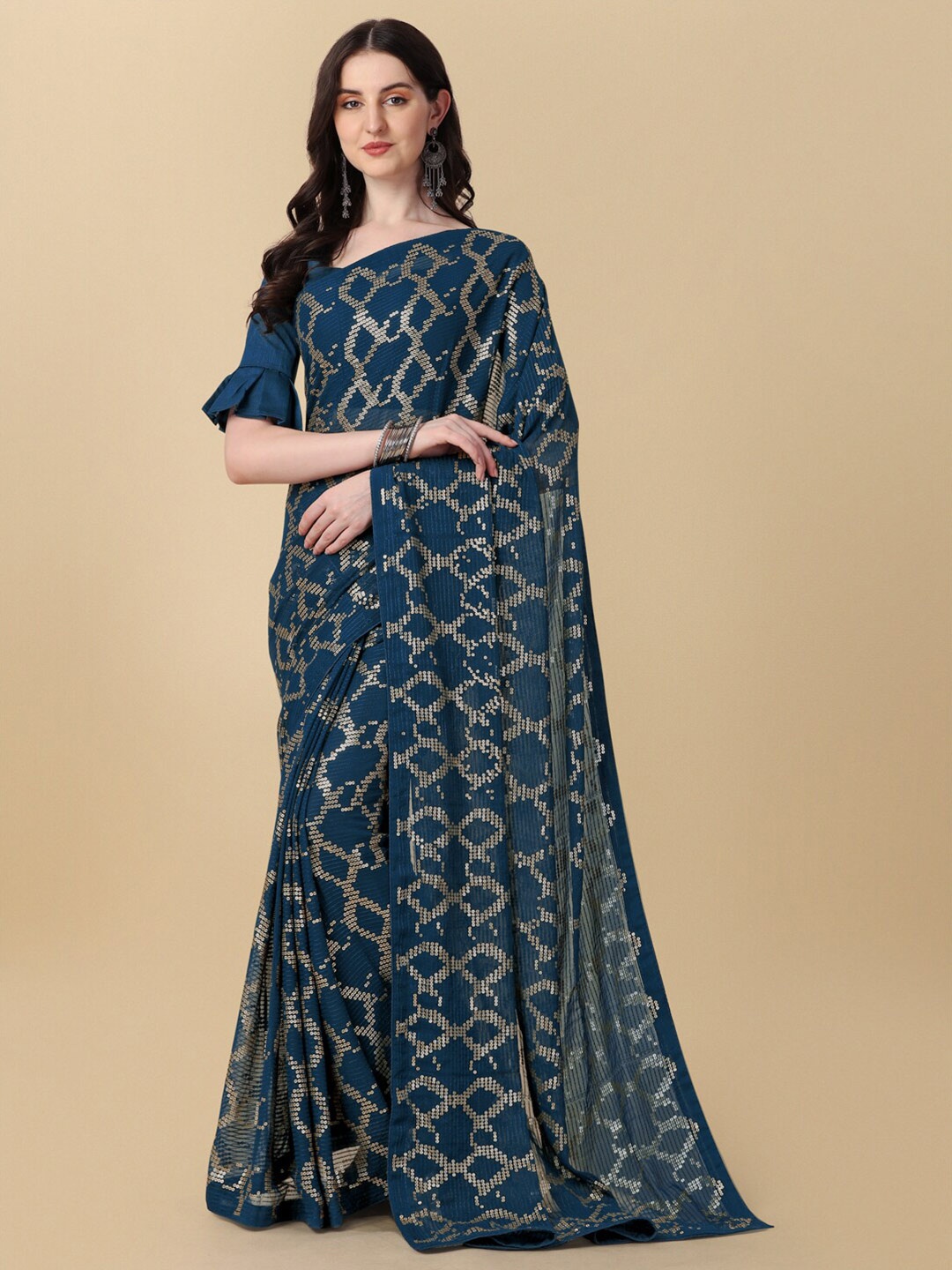 

Mitera Teal & Gold-Toned Embroidered Sequinned Saree