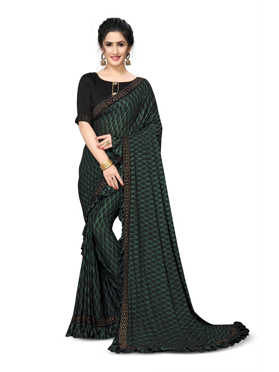 

Mitera Geometric Printed Saree, Green