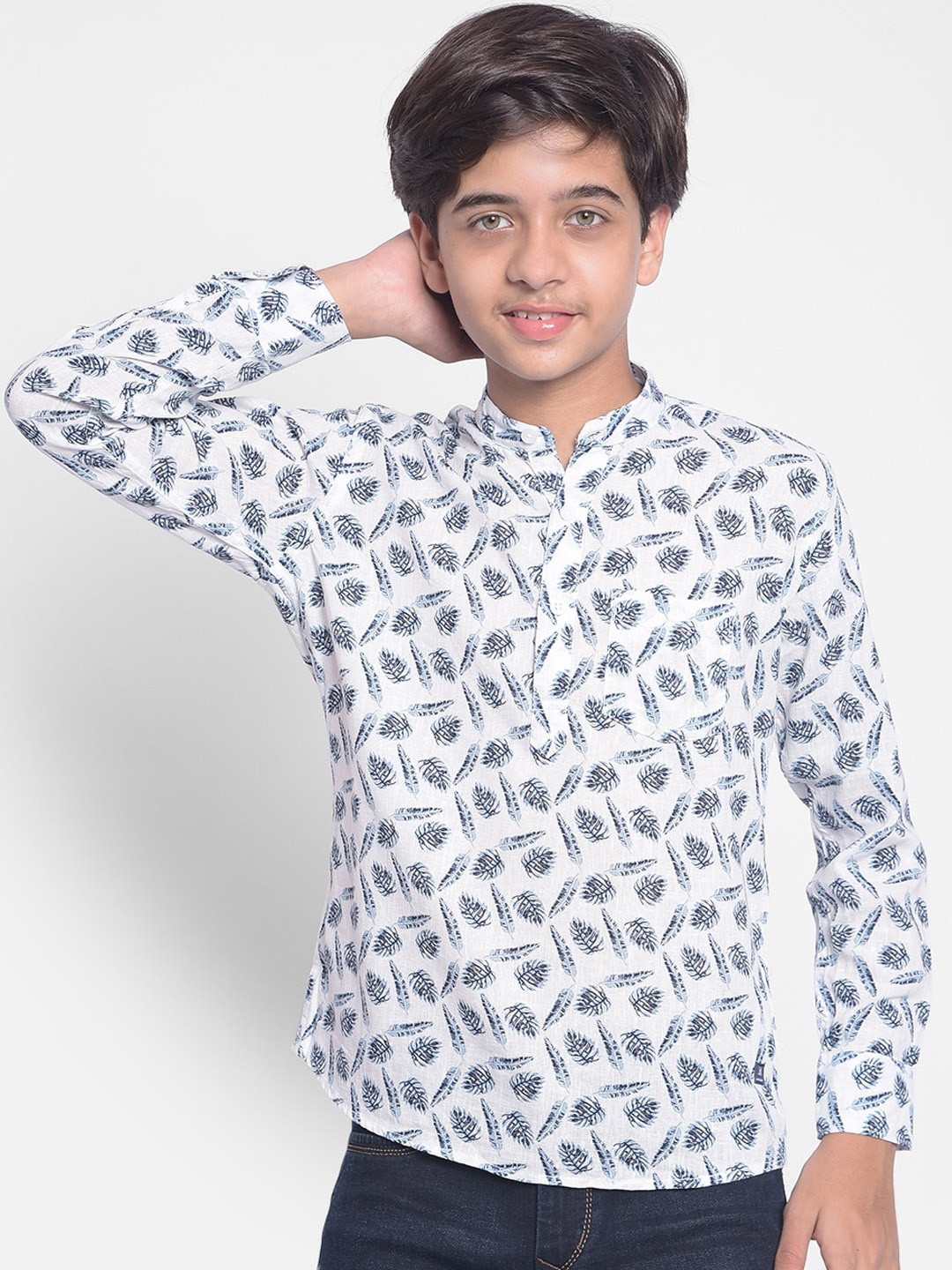 

Crimsoune Club Boys Floral Printed Mandarin Collar Kurta, White