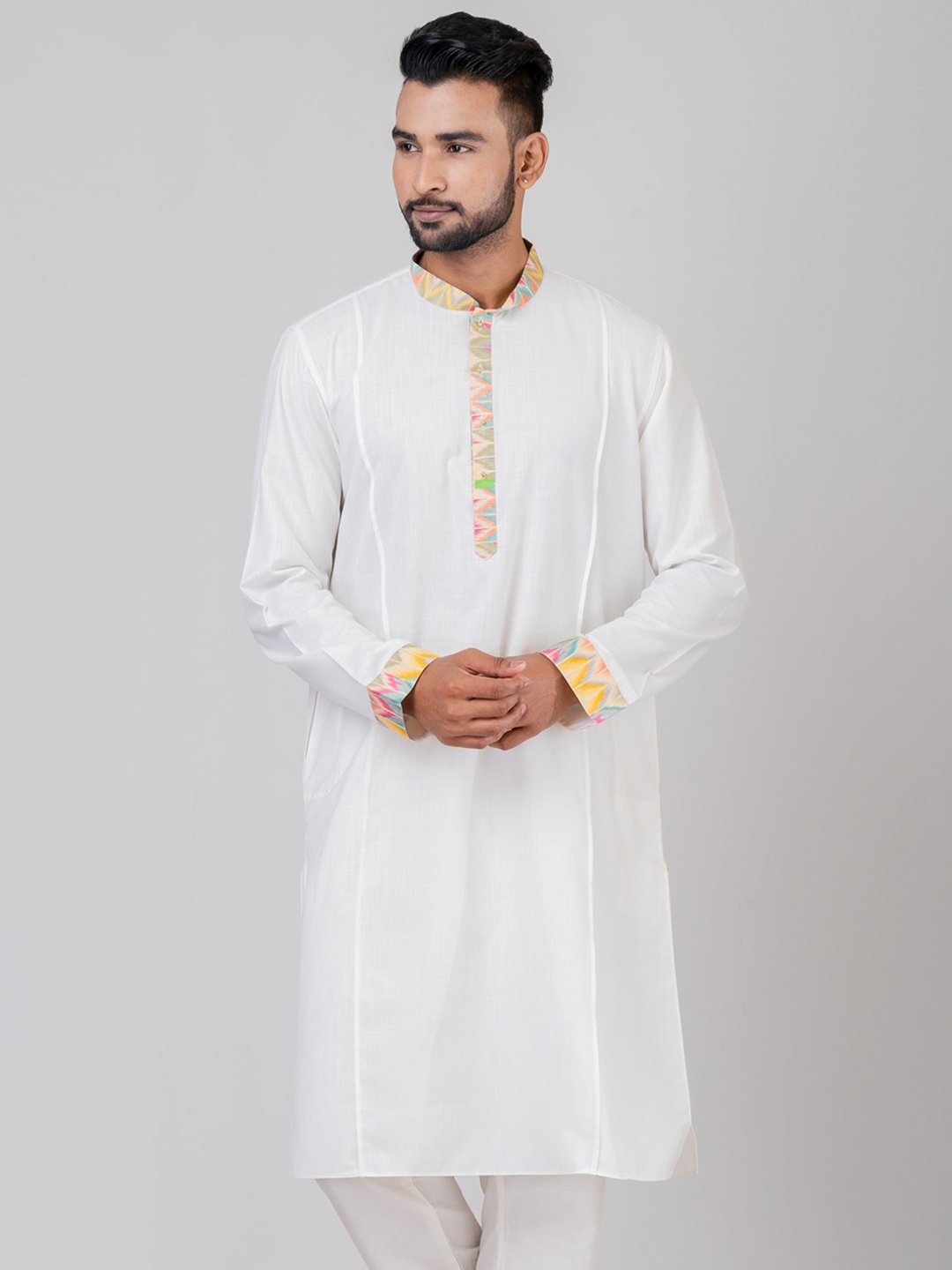 

HU - Handcrafted Uniquely Men Off White Regular Kurta with Pyjamas