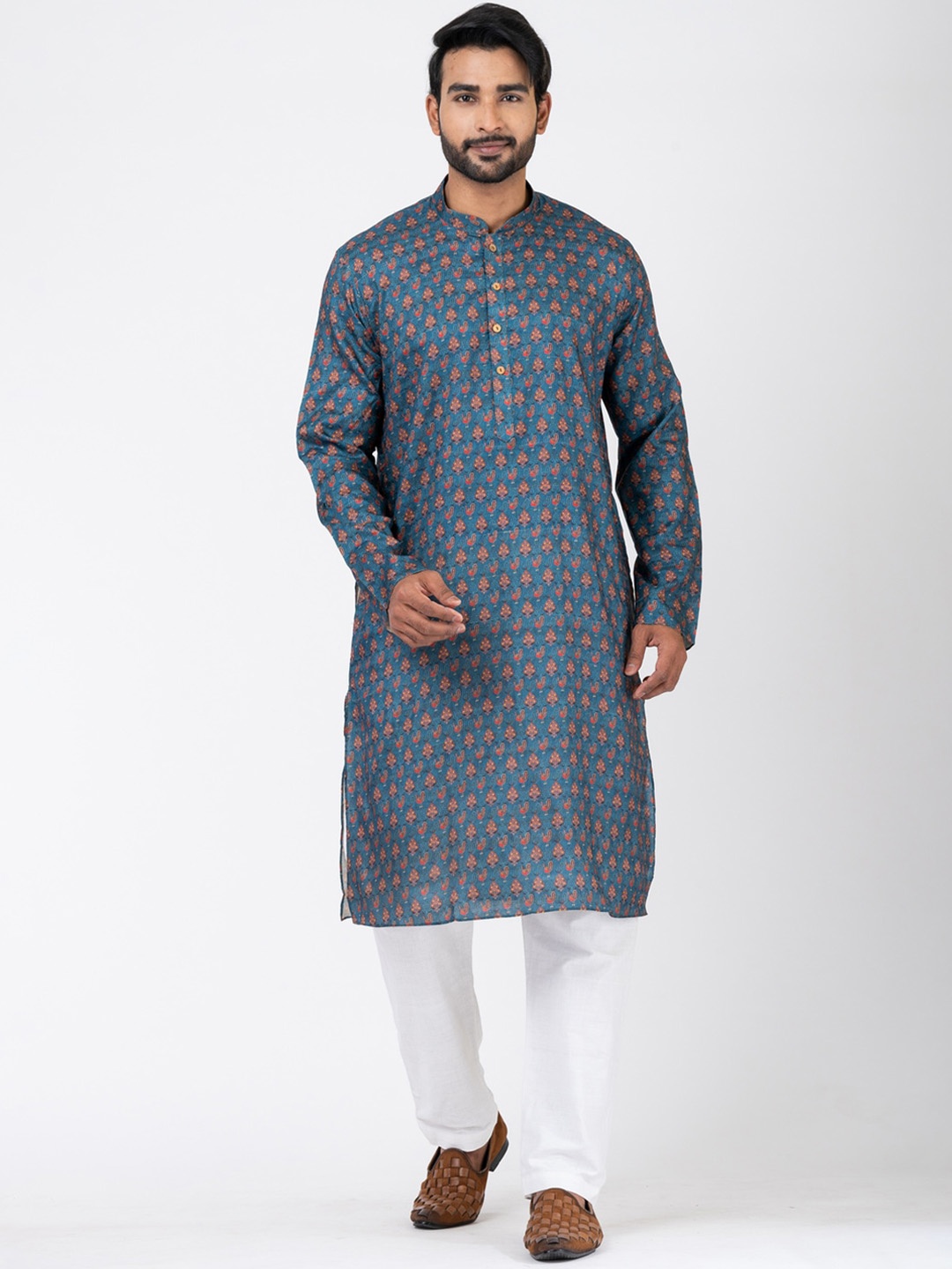 

HU - Handcrafted Uniquely Ethnic Motifs Printed Regular Kurta With Trousers, Blue