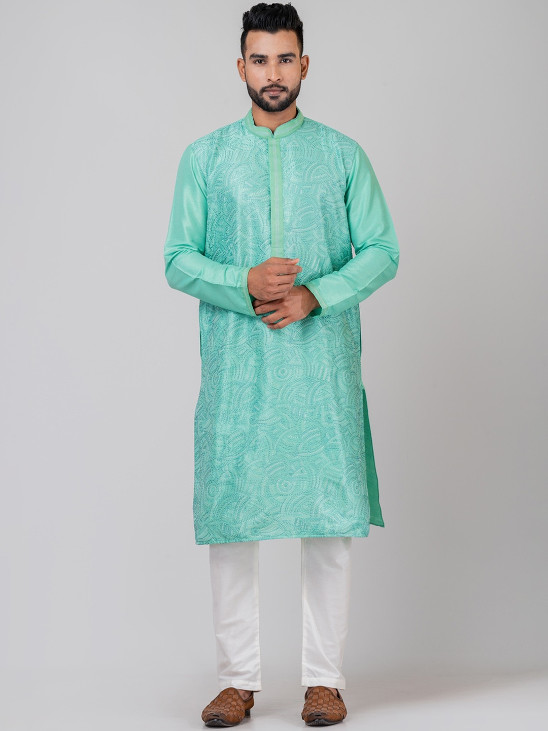 

HU - Handcrafted Uniquely Ethnic Motifs Embroidered Regular Kurta With Trousers, Sea green