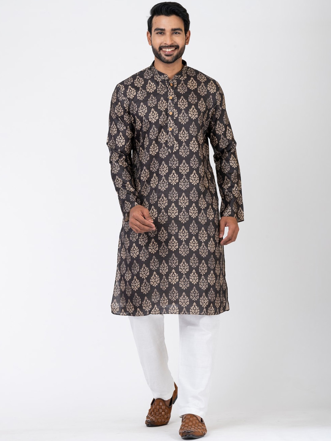 

HU - Handcrafted Uniquely Ethnic Motifs Printed Regular Linen Kurta with Pyjama, Grey