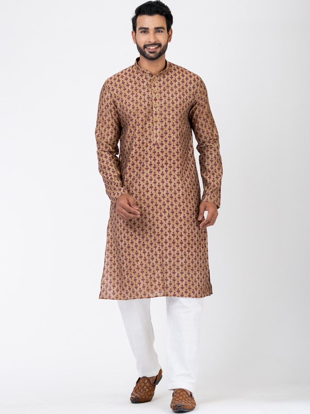

HU - Handcrafted Uniquely Ethnic Motifs Printed Straight Kurta With Pyjamas, Copper
