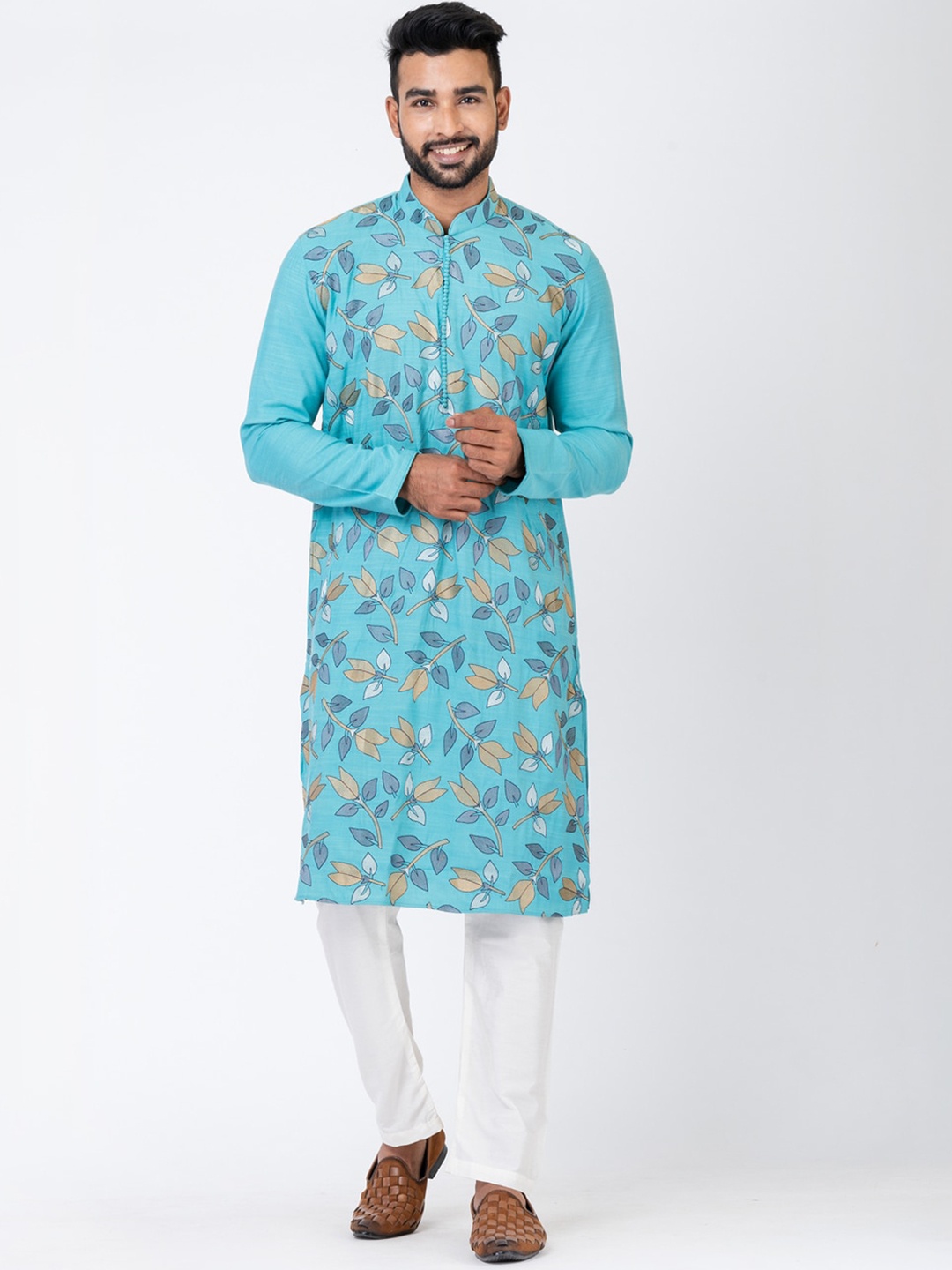 

HU - Handcrafted Uniquely Floral Printed Straight Kurta With Pyjamas, Turquoise blue