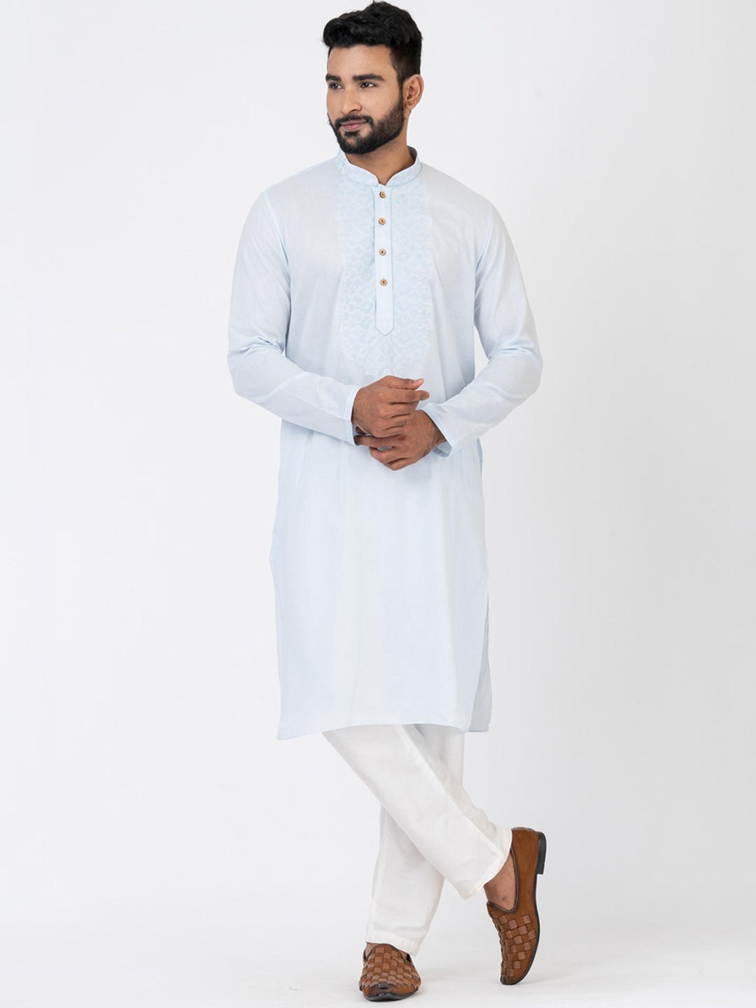 

HU - Handcrafted Uniquely Ethnic Motifs Yoke Design Straight Kurta With Pyjamas, Grey