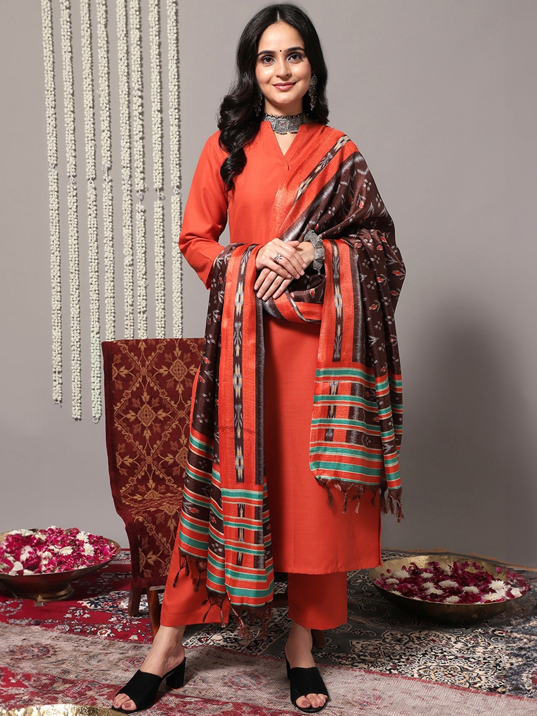 

Varanga Mandarin Collar Straight Kurta & Trousers With Dupatta, Rust