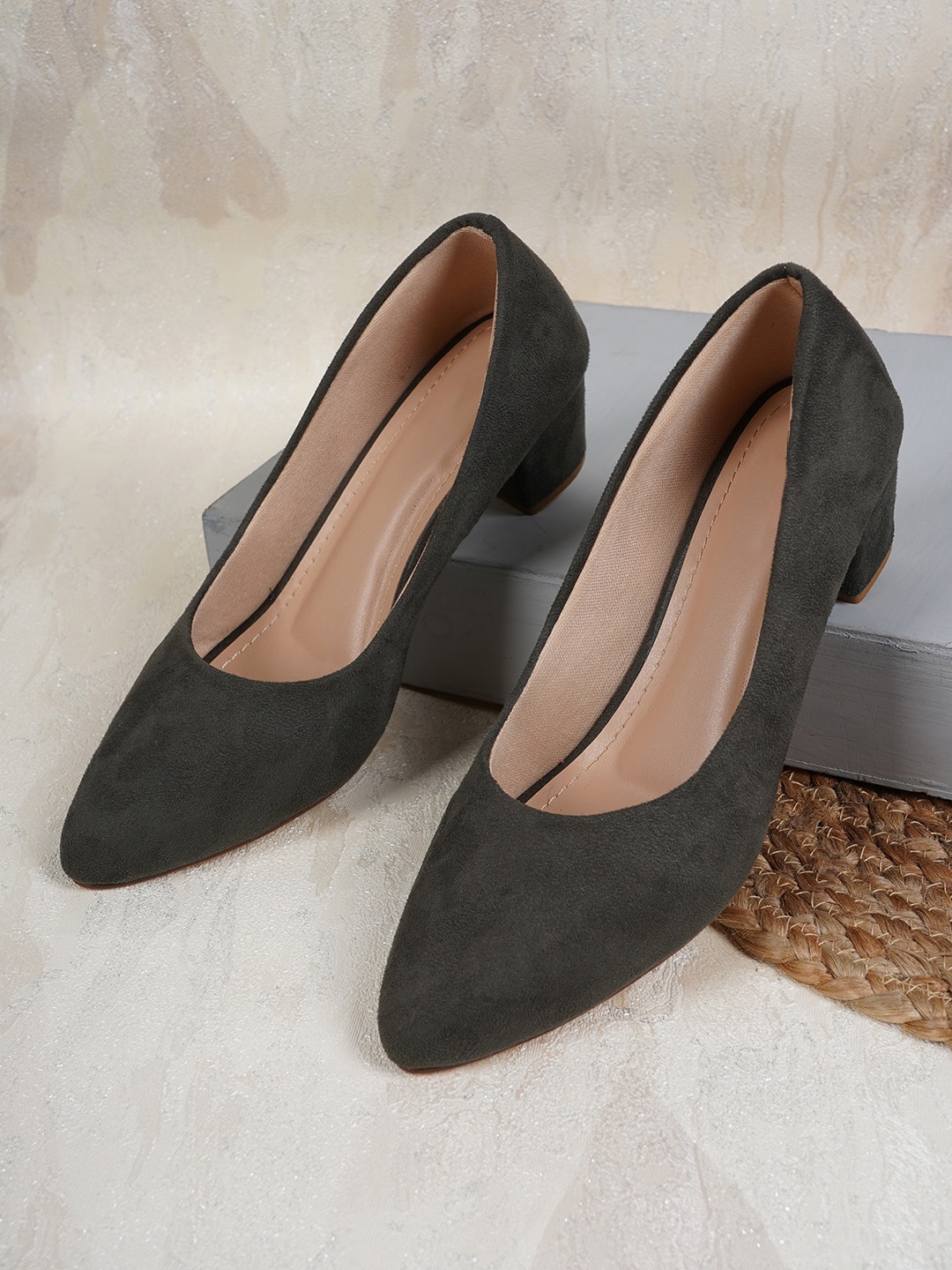 

Style Shoes Suede Pointed Toe Block Pumps, Green