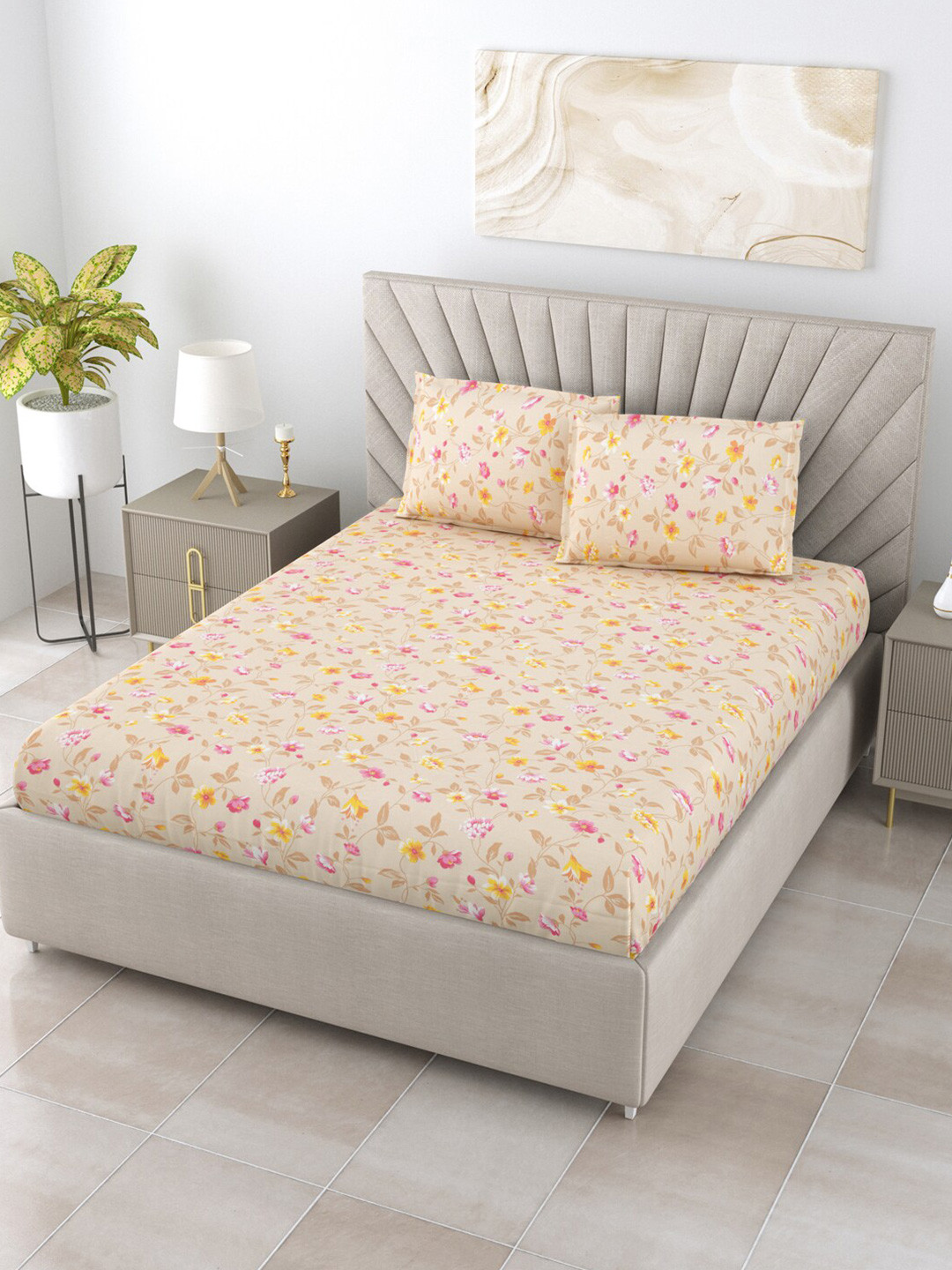 

BOMBAY DYEING Allure Yellow & Pink Floral Cotton 120 TC Queen Bedsheet & 2 Pillow Covers
