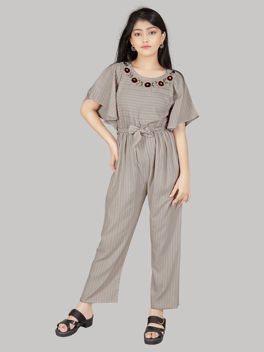 

R K MANIYAR Girls Floral Embroidered Basic Jumpsuit, Grey
