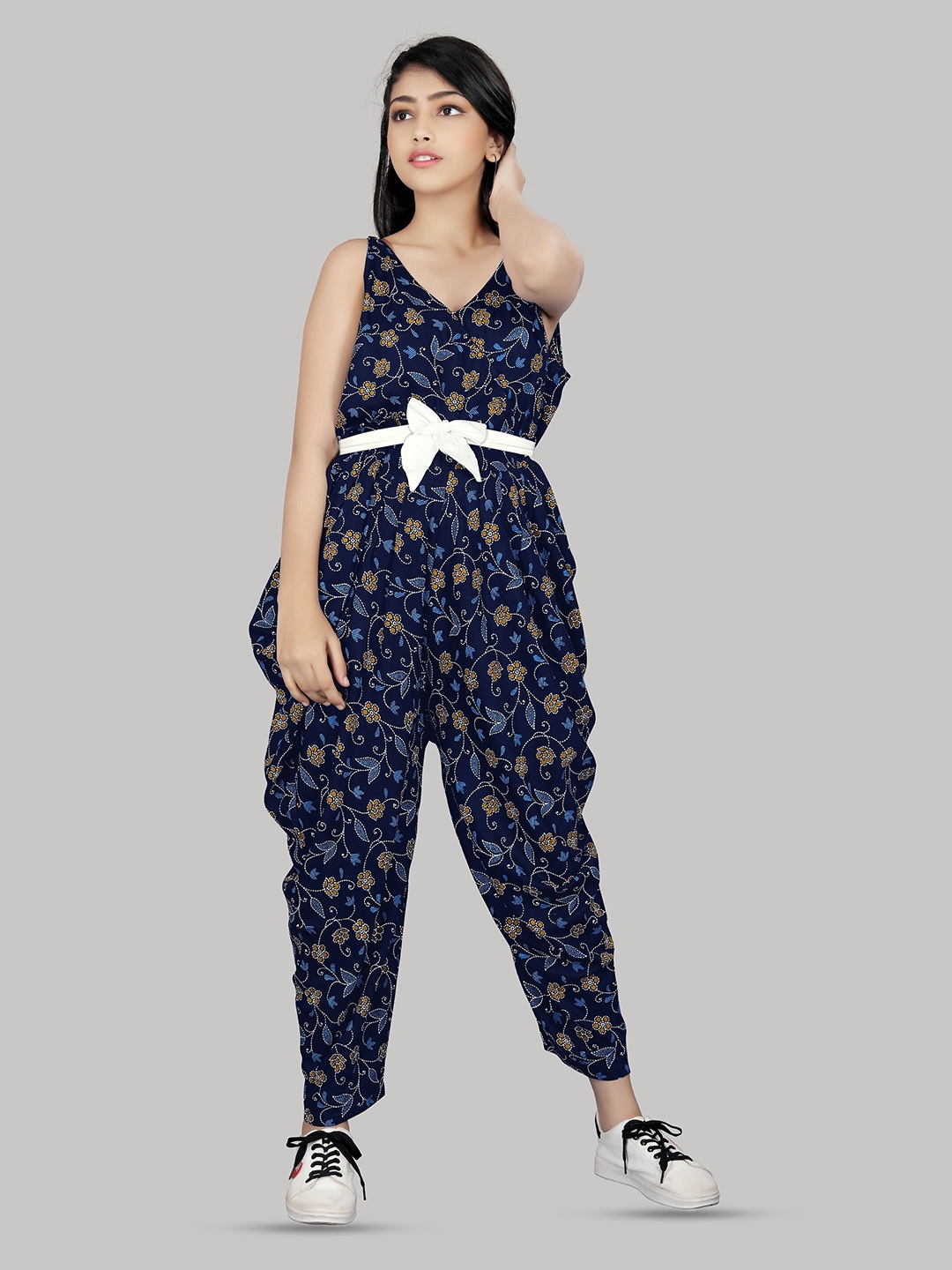 

R K MANIYAR Girls Ethnic Motifs Printed Basic Jumpsuit, Navy blue