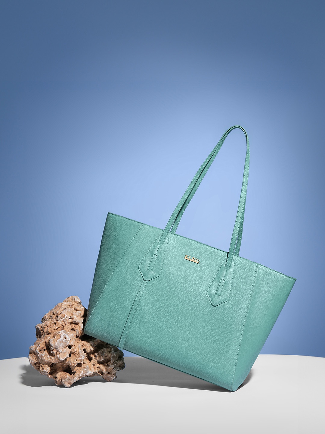 

KLEIO Structured Shoulder Bag, Green