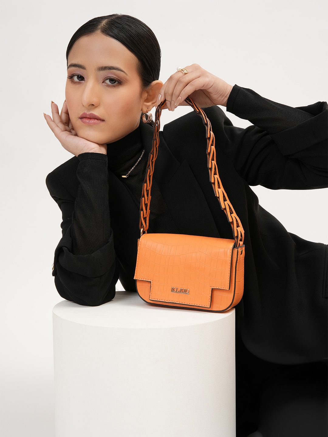 

KLEIO Textured Structured Shoulder Bag, Orange