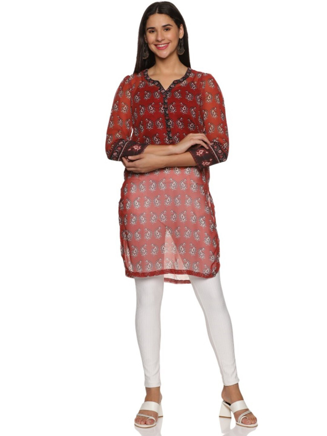 

WEAVERS SAGA Ethnic Motifs Printed Georgette Straight Kurta, Red