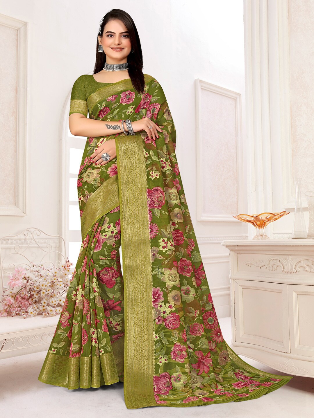 

Saree mall Floral Printed Zari Sungudi Sarees, Olive