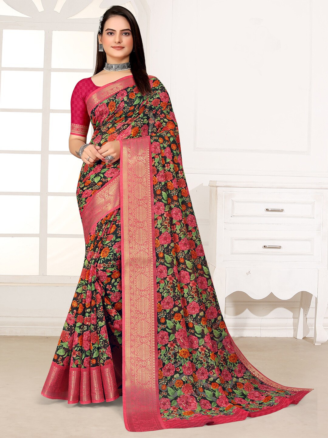 

Saree mall Floral Printed Zari Sungudi Sarees, Black