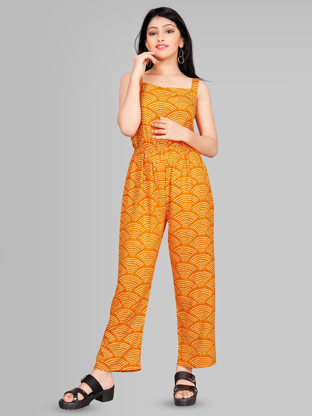 

R K MANIYAR Girls Geometric Printed Basic Jumpsuit, Yellow