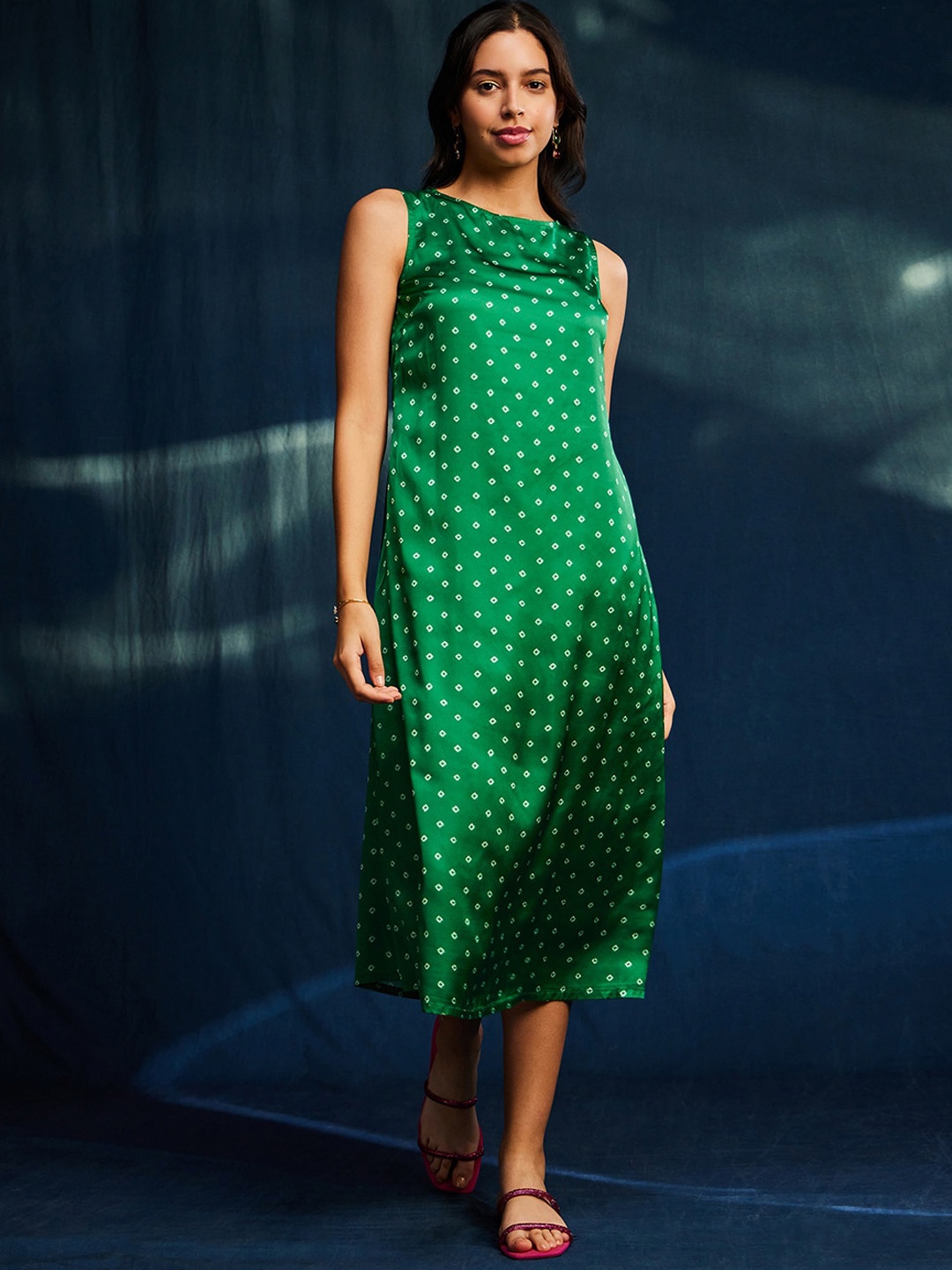 

Pink Fort Bandhani Printed Satin A-line Midi Ethnic Dress, Green