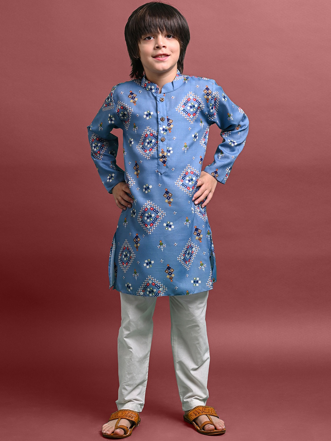 

VESHAM Boys Geometric Printed Mandarin Collar Kurta with Pyjamas, Blue
