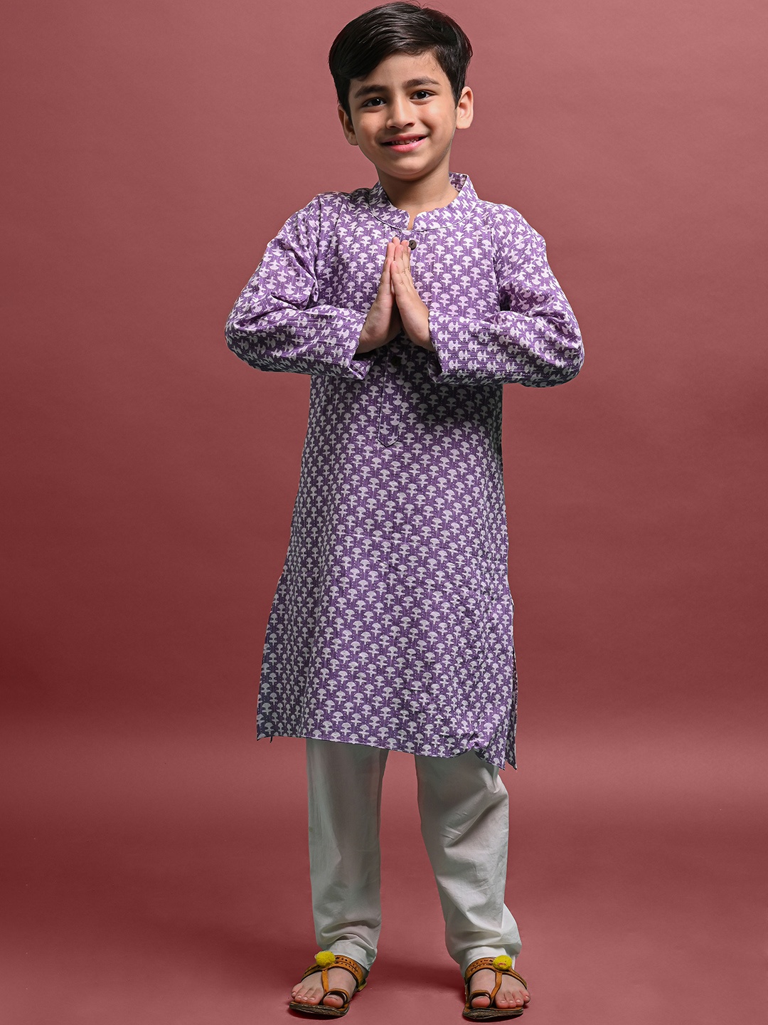 

VESHAM Boys Ethnic Motifs Printed Pure Cotton Kurta With Pyjamas, Violet